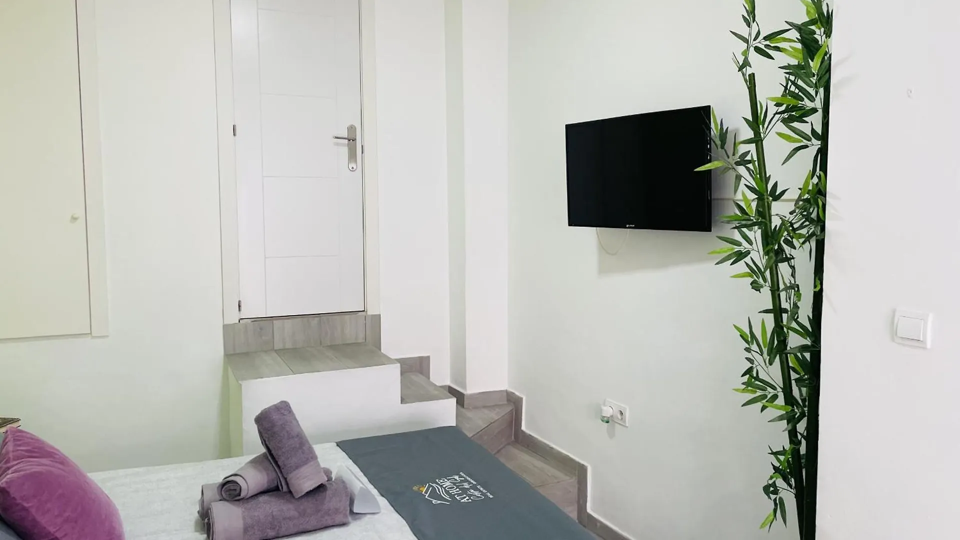 Estudio Jimena Burriana En El Centro De Nerja